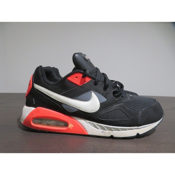 Nike Air Max IVO Mens 13 Running Shoes Black Red Crimson Sneakers 580518-016